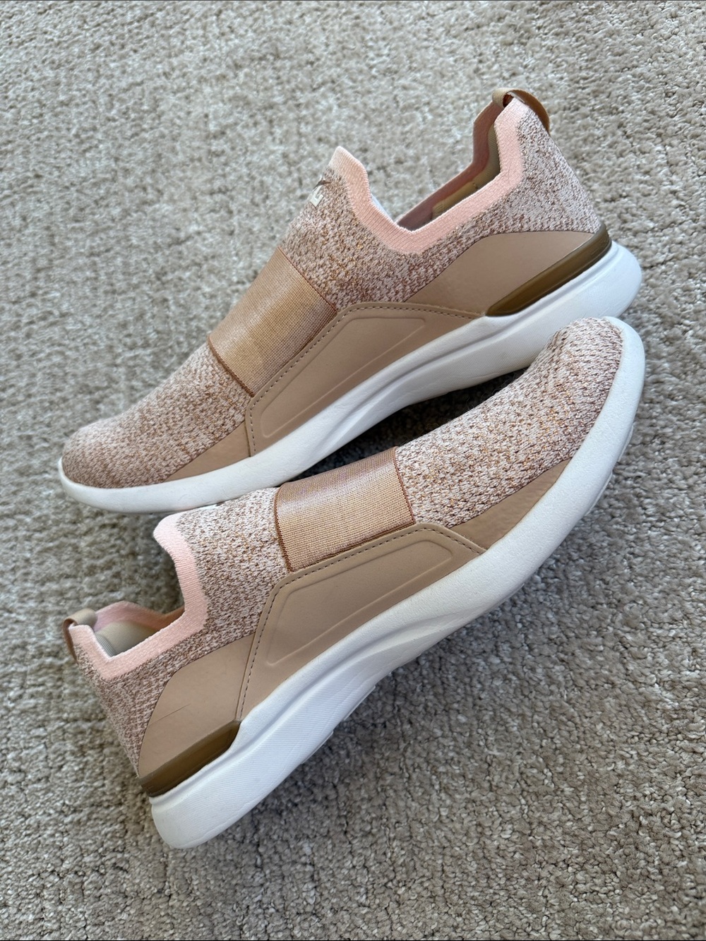 APL women’s Techloom Bliss rose gold/white size 9 - Picture 5 of 9
